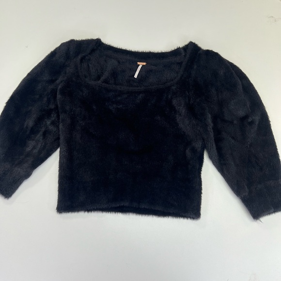 Free People Black Fuzzy Moonbeam Sweater Size Small Pullover - Picture 2 of 15